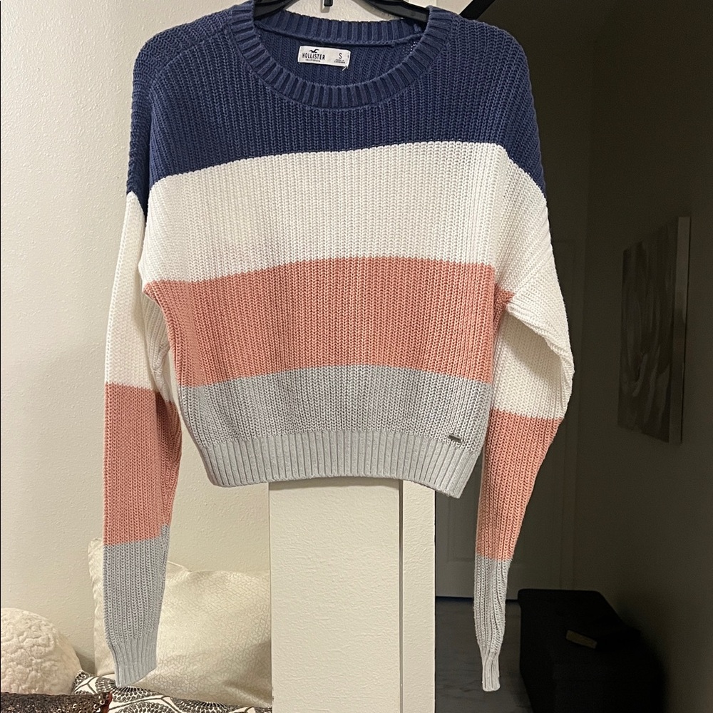 Hollister Colorblock Crewneck Sweater - Blue, White, Peach, Gray, Size Small